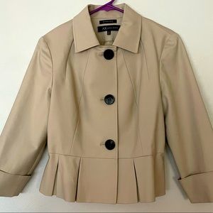 ANN KLEIN PLEATED BLAZER JACKET  BLAZER LINED TAN OFFICE 10P W/PATENT BLACK BELT